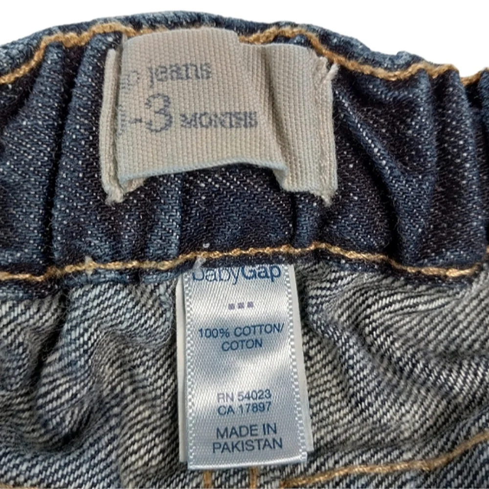 GAP Jeans Gender Neutral Size 0-3 Months